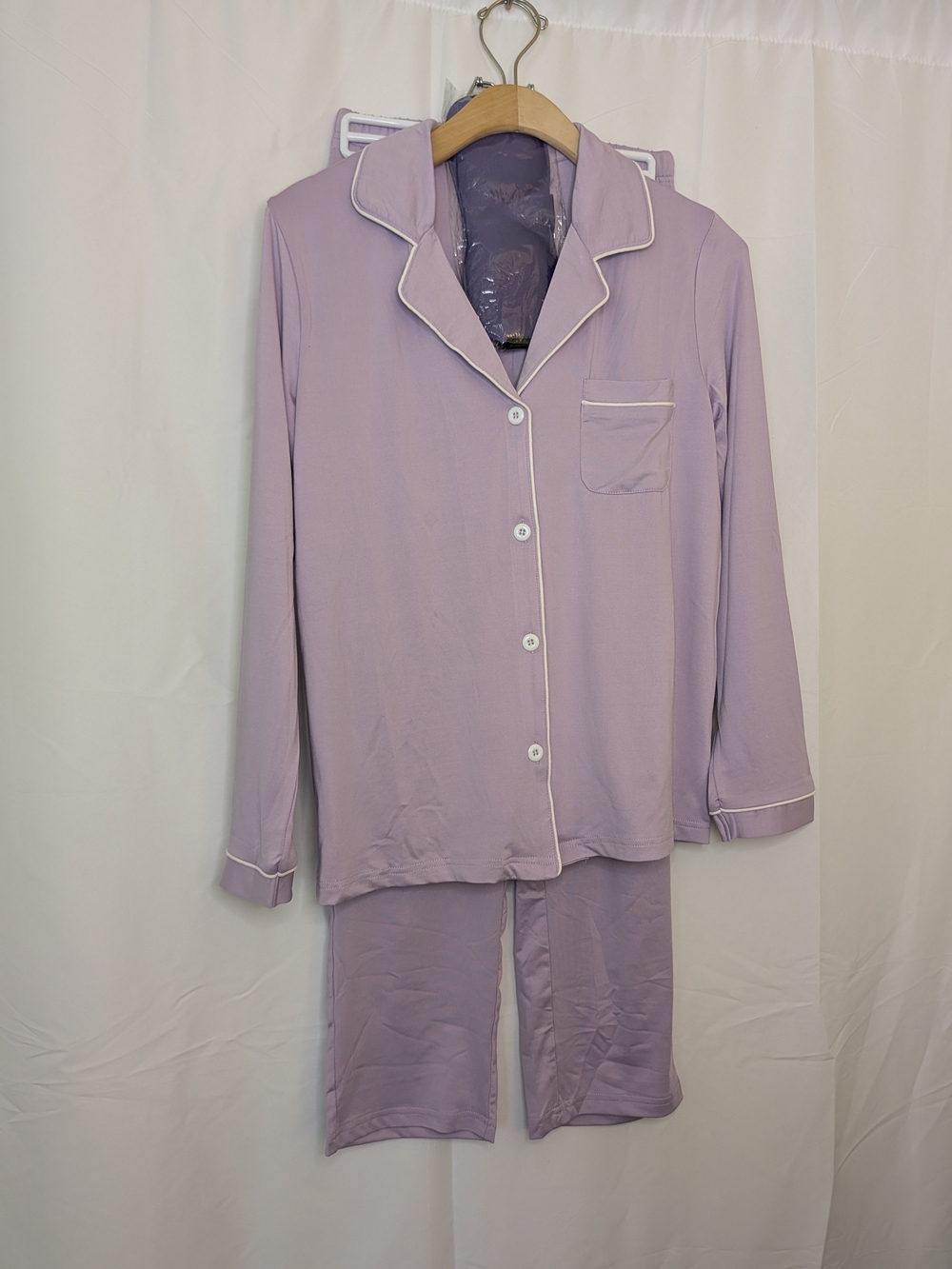 NWT Women's Lavender Pajama Set with White Piping